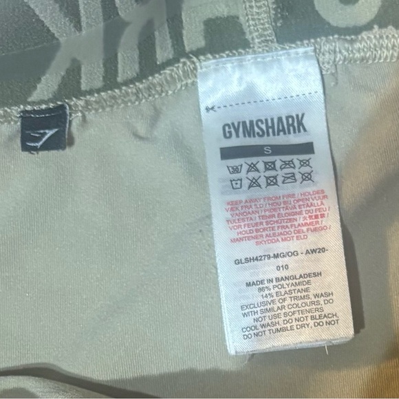 Gymshark Women's Beige Fit Seamless Shorts Size Small EUC - Picture 5 of 5